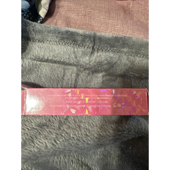 New Jeffree Star Magic Star Liquid Concealer Contour C14 New In Box Light - Picture 3 of 7